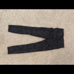 Lululemon “Fast and Free Tight 25”